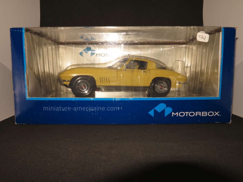 Corvette miniature