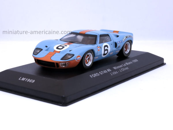 Ford GT40 Mk I Gulf Winner Le Mans 1969 Ickx Olivier 1:18 Spark 18LM69