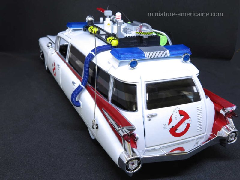 cadillac ghostbusters 1959 1/18