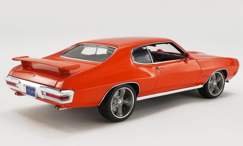 Pontiac GTO 1970 1/18