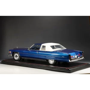 Cadillac miniature 1/18