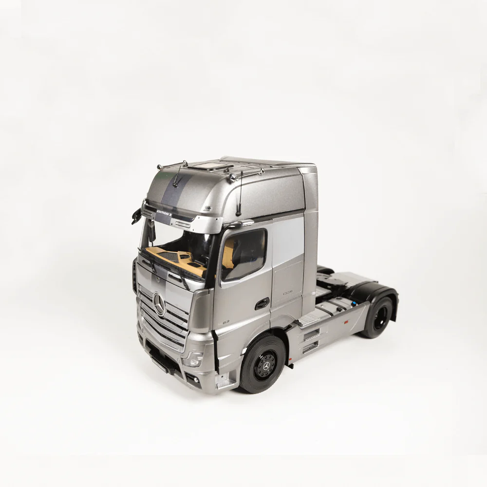 Mercedes-Benz Actros Edition 3 - 1077/55 - NZG 1/18